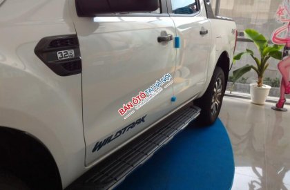 Ford Ranger Wildtrak 3.2 AT 4x4 2016 - Bán Ford Ranger Wildtrak 3.2 AT 4x4 đời 2017, màu trắng, nhập khẩu, hỗ trợ trả góp