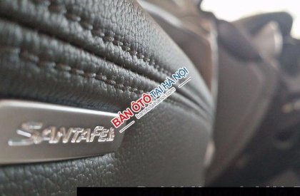 Hyundai Santa Fe 4WD 2016 - Cần bán Hyundai Santa Fe 4WD sản xuất 2016, màu trắng