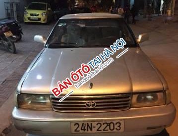 Toyota Cressida 1991 - Tôi bán ô tô Toyota Cressida đời 1991, giá 40tr