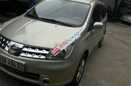 Nissan Livina 2011 - Bán Nissan Livina sản xuất 2011, màu bạc xe gia đình, giá 448tr