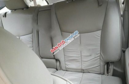 Nissan Livina 2011 - Bán Nissan Livina sản xuất 2011, màu bạc xe gia đình, giá 448tr