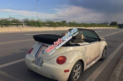 Volkswagen Beetle 2004 - Bán Volkswagen Beetle năm 2004, màu trắng, giá chỉ 480 triệu