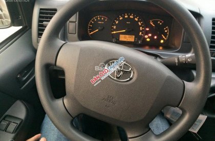 Toyota Hiace 2017 - Toyota Hiace 2017 - Máy xăng, máy dầu, hỗ trợ mua xe trả góp - Toyota Mỹ Đình/ Hotline: 0973.306.136