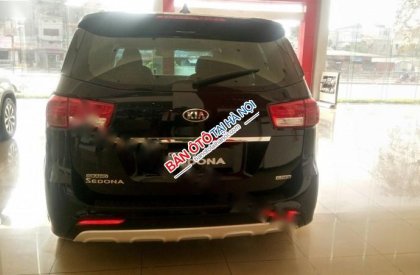 Kia Sedona DAT 2017 - Bán xe Kia Sedona DAT đời 2017, màu đen