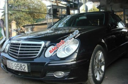 Mercedes-Benz E200 Avantgarde 2008 - Bán xe Mercedes E200 Avantgarde sản xuất tháng 10/2008, đăng kí lần đầu tháng 7/2009