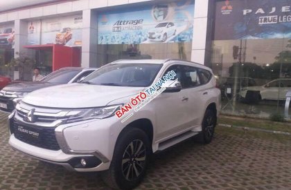 Mitsubishi Pajero Sport  GLS 2017 - Cần bán Mitsubishi Pajero Sport GLS 2017, màu trắng, xe nhập, giao xe ngay, hỗ trợ trả góp 85%