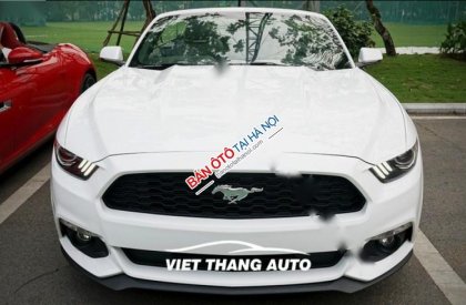 Ford Mustang 2.3L Ecoboost 2016 - Việt Thắng Auto cần bán xe Ford Mustang 2.3L Ecoboost đời 2016, màu trắng, nhập khẩu