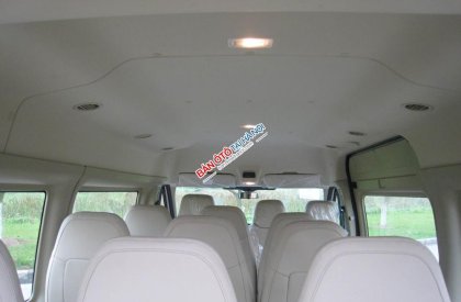 Ford Transit LUX 2016 - Cần bán xe Ford Transit LUX đời 2016, giá tốt 858 triệu tặng phụ kiện giá trị, giao xe luôn