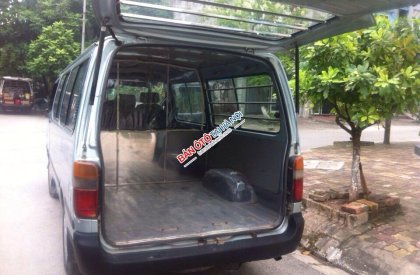 Toyota Van 2001 - Cần bán xe Toyota Van đời 2001, màu xanh lục, giá tốt