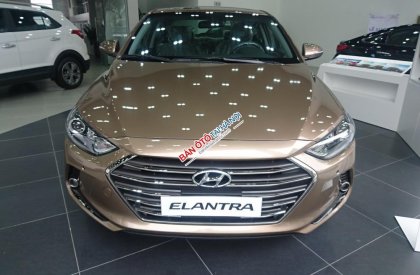 Hyundai Elantra AT 2018 - Giao ngay Hyundai Elantra 2018, màu nâu vàng, các phiên bản, giá cạnh tranh, mua xe chỉ từ 115 triệu - LH 090.467.5566