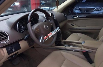 Mercedes-Benz GL 350 Bluetech 2009 - Bán ô tô Mercedes 350 Bluetech đời 2009, màu đen, nhập khẩu