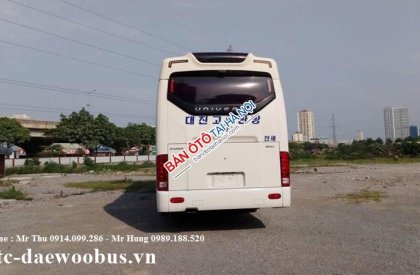 Hyundai Universe Noble 2012 - Bán xe Hyundai Universe Noble đời 2012, màu trắng, nhập khẩu Hàn Quốc