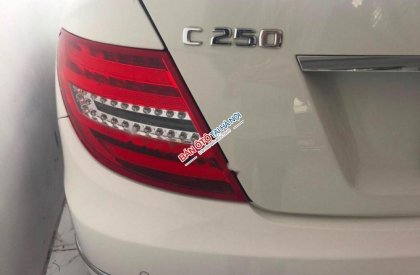 Mercedes-Benz C250 C250 2011 - V Auto bán Mercedes C250 đời 2011, màu trắng