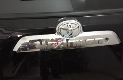 Toyota 4 Runner 4.0L 2011 - Bán Toyota 4 Runner 4.0L đời 2011, màu đen, nhập khẩu nguyên chiếc
