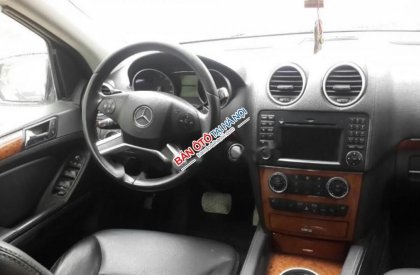 Mercedes-Benz GL 320 2009 - Bán ô tô Mercedes GL320 đời 2009, màu đen