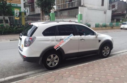 Chevrolet Captiva LT 2011 - Bán Chevrolet Captiva LT sản xuất 2011, màu trắng chính chủ, 448tr