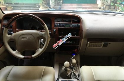 Isuzu Trooper V6 3.2 SE  2001 - Bán xe Isuzu Trooper 7 chỗ - V6 3.2 SE mầu trắng