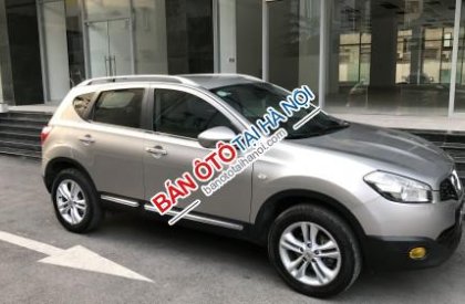 Nissan Qashqai SE 2010 - Bán gấp Nissan Qashqai SE đời 2010, màu bạc, nhập khẩu, 599 triệu