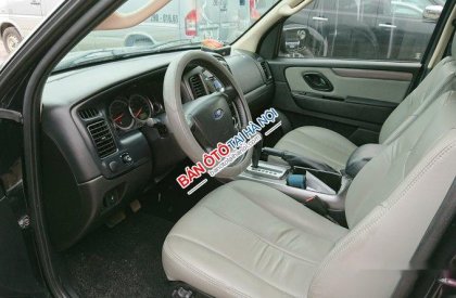 Ford Escape  XLS 2011 - Bán xe cũ Ford Escape XLS đời 2011, màu đen chính chủ