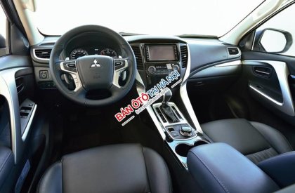 Mitsubishi Pajero Sport GLS 2017 - Bán Mitsubishi Pajero Sport GLS đời 2017, nhập khẩu Thái Lan