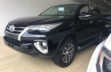 Toyota Fortuner 4x4 AT 2017 - Bán xe Toyota Fortuner 4x4 AT 2017, màu đen, nhập khẩu 