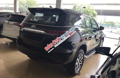 Toyota Fortuner 4x4AT 2017 - Bán ô tô Toyota Fortuner 4x4AT đời 2017, màu đen