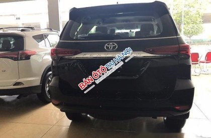 Toyota Fortuner 4x4AT 2017 - Bán ô tô Toyota Fortuner 4x4AT đời 2017, màu đen