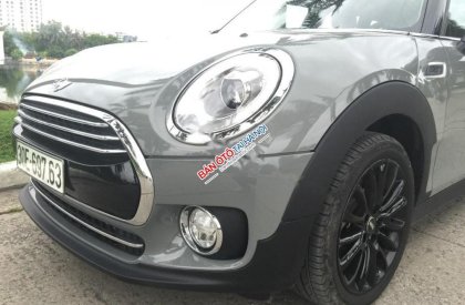 Mini Clubman Cooper 2016 - Bán ô tô Mini Clubman Cooper đời 2016, màu xám, nhập khẩu số tự động