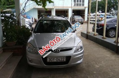 Hyundai i30   AT  2010 - Chính chủ bán Hyundai i30 AT đời 2010, màu bạc