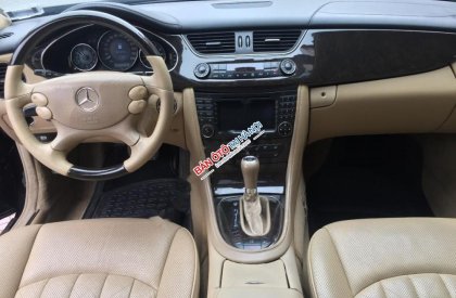 Mercedes-Benz CLS class 500 AMG 2006 - Bán Mercedes 500 AMG 2006, màu đen, nhập khẩu, giá chỉ 700 triệu