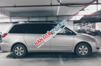 Toyota Sienna 2009 - Cần bán Toyota Sienna sản xuất 2009, màu bạc chính chủ