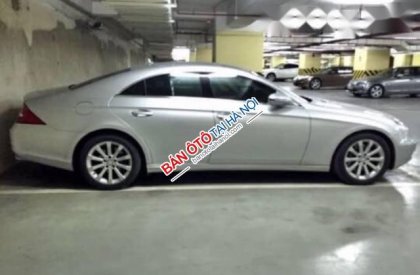 Mercedes-Benz CLS class 2009 - Cần bán xe Mercedes CLS class sản xuất 2009, màu bạc chính chủ