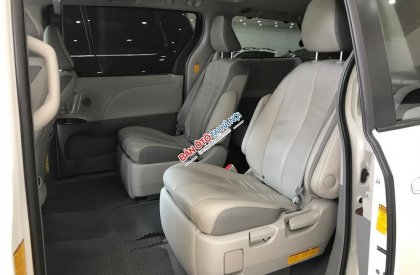 Toyota Sienna limited 2014 - Bán Toyota Sienna limited đời 2014, màu trắng, nhập khẩu Mỹ bản đủ đồ, xe siêu đẹp