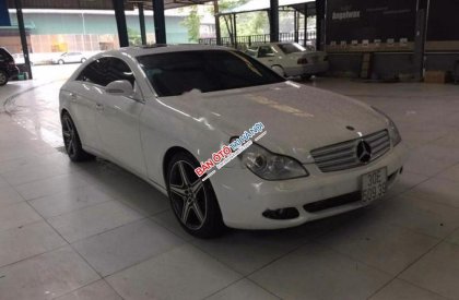 Mercedes-Benz CLS class CLS 350 2005 - Bán Mercedes CLS 350 năm 2005, màu trắng, xe nhập, giá 620tr