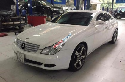 Mercedes-Benz CLS class CLS 350 2005 - Bán Mercedes CLS 350 năm 2005, màu trắng, xe nhập, giá 620tr