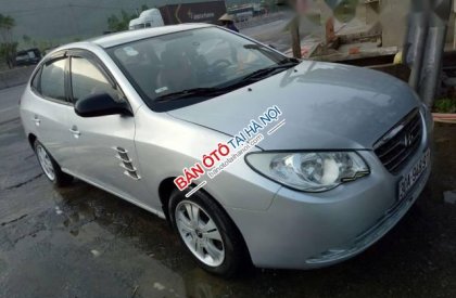 Hyundai Elantra MT 2009 - Bán ô tô Hyundai Elantra MT đời 2009, màu bạc số sàn