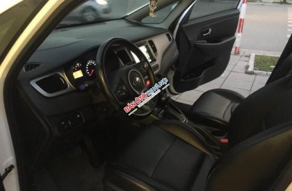 Kia Rondo DAT 2016 - Cần bán gấp Kia Rondo DAT đời 2016, màu trắng