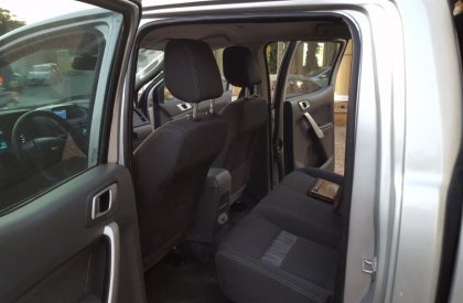 Ford Ranger XLT 2015 - Bán Ford Ranger XLT đời 2015, màu bạc, xe nhập 