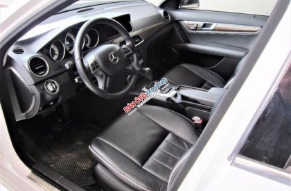 Mercedes-Benz C class C250 2013 - Bán Mercedes C250 đời 2013, màu trắng 