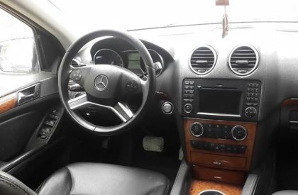 Mercedes-Benz GL 350 2009 - Cần bán gấp Mercedes GL 350 sản xuất 2009, màu đen, nhập khẩu chính hãng, số tự động