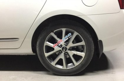 Kia Carens S 2014 - Bán xe Kia Carens S đời 2014, màu trắng số sàn