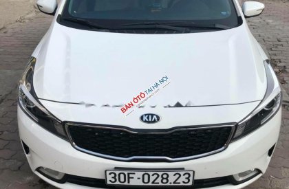 Kia Cerato MT 2016 - Bán ô tô Kia Cerato MT đời 2016, màu trắng