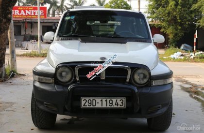 Ssangyong Korando TX5 2005 - Cần bán xe Ssangyong Korando TX5 năm 2005, màu trắng, nhập khẩu