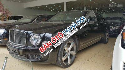 Bentley Mulsanne Speed 2015 - Bán Bentley Mulsanne Speed màu đen nội thất trắng đen, xe nhập khẩu nguyên chiếc theo hình thức lướt, sản xuất 2015