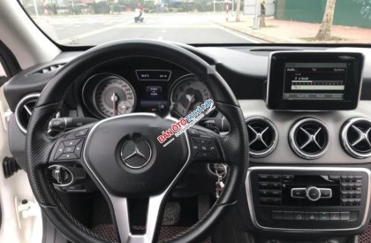 Mercedes-Benz CLA class 200 2014 - Cần bán lại xe Mercedes CLA 200 năm 2014, màu trắng, xe nhập