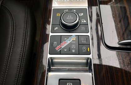 LandRover Range rover HSE 2015 - Bán xe Cũ LandRover Range Rover HSE màu vàng cát, sx 2015, xe nhập đi cực ít