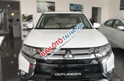 Mitsubishi Outlander Sport  2.0 AT  2018 - Bán Mitsubishi Outlander Sport 2.0 AT năm sản xuất 2018, màu trắng, 940tr