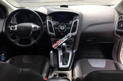 Ford Focus S 2015 - Bán xe Ford Focus S đời 2015, màu trắng chính chủ
