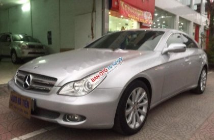 Mercedes-Benz CLS class 300 2009 - Bán Mercedes CLS 300 2009, màu bạc, xe nhập, 890tr