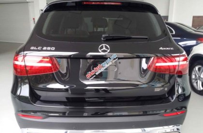 Mercedes-Benz Smart GLC 250 4MATIC 2018 - Bán xe Mercedes GLC 250 4MATIC 2018 màu đen, giá tốt, giao xe ngay